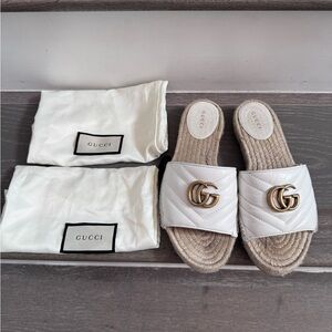 Gucci White Quilted GG Espadrille Slide Sandals with Gold Hardware